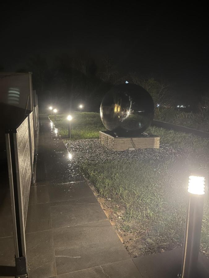 Terfyn Hall Aquarium Apartment 1 プレタティン エクステリア 写真