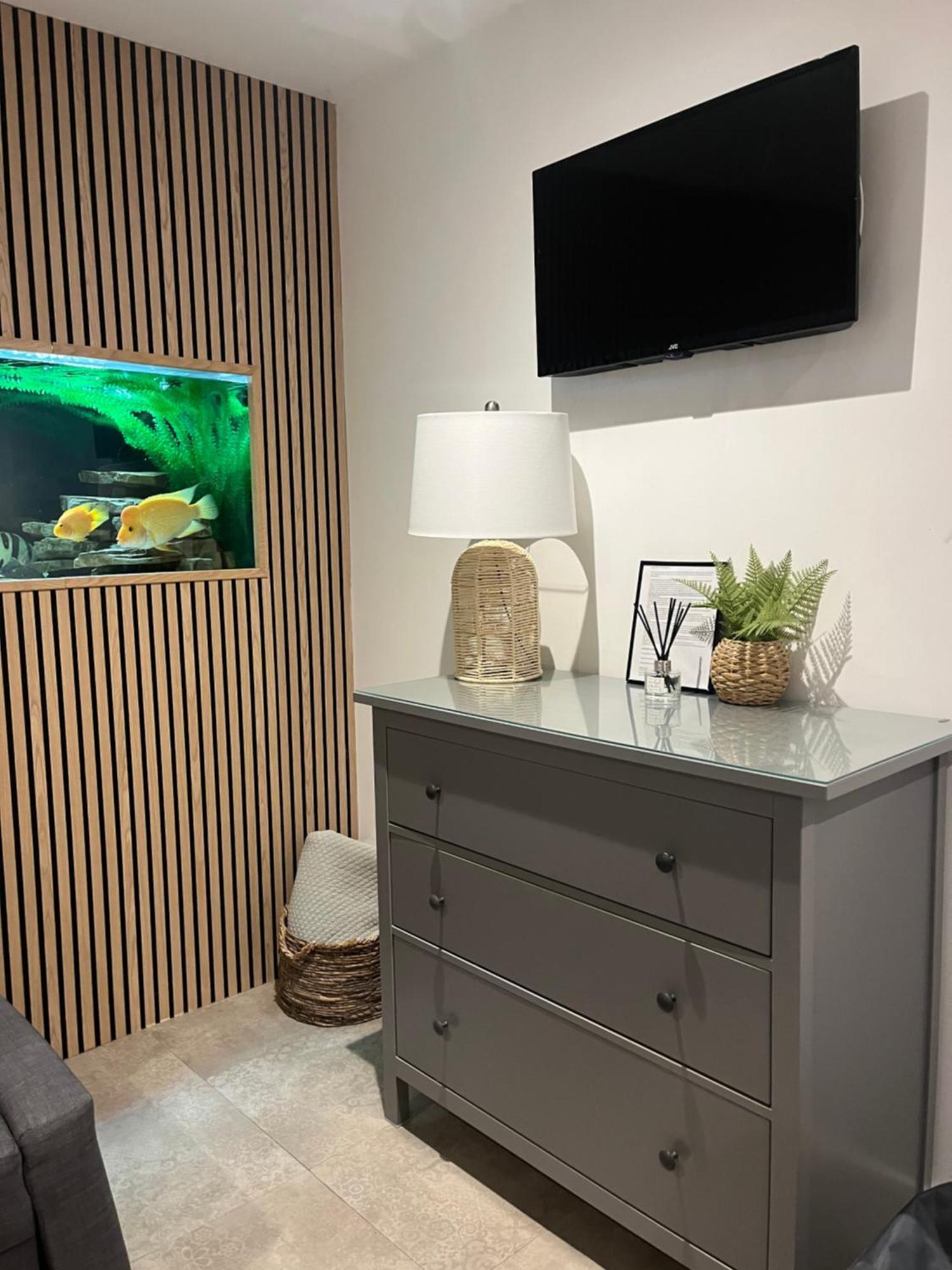 Terfyn Hall Aquarium Apartment 1 プレタティン エクステリア 写真