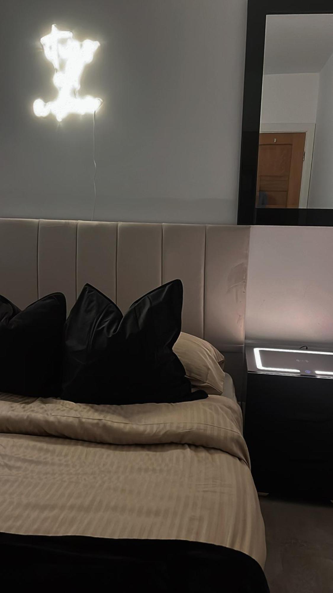 Terfyn Hall Aquarium Apartment 1 プレタティン エクステリア 写真