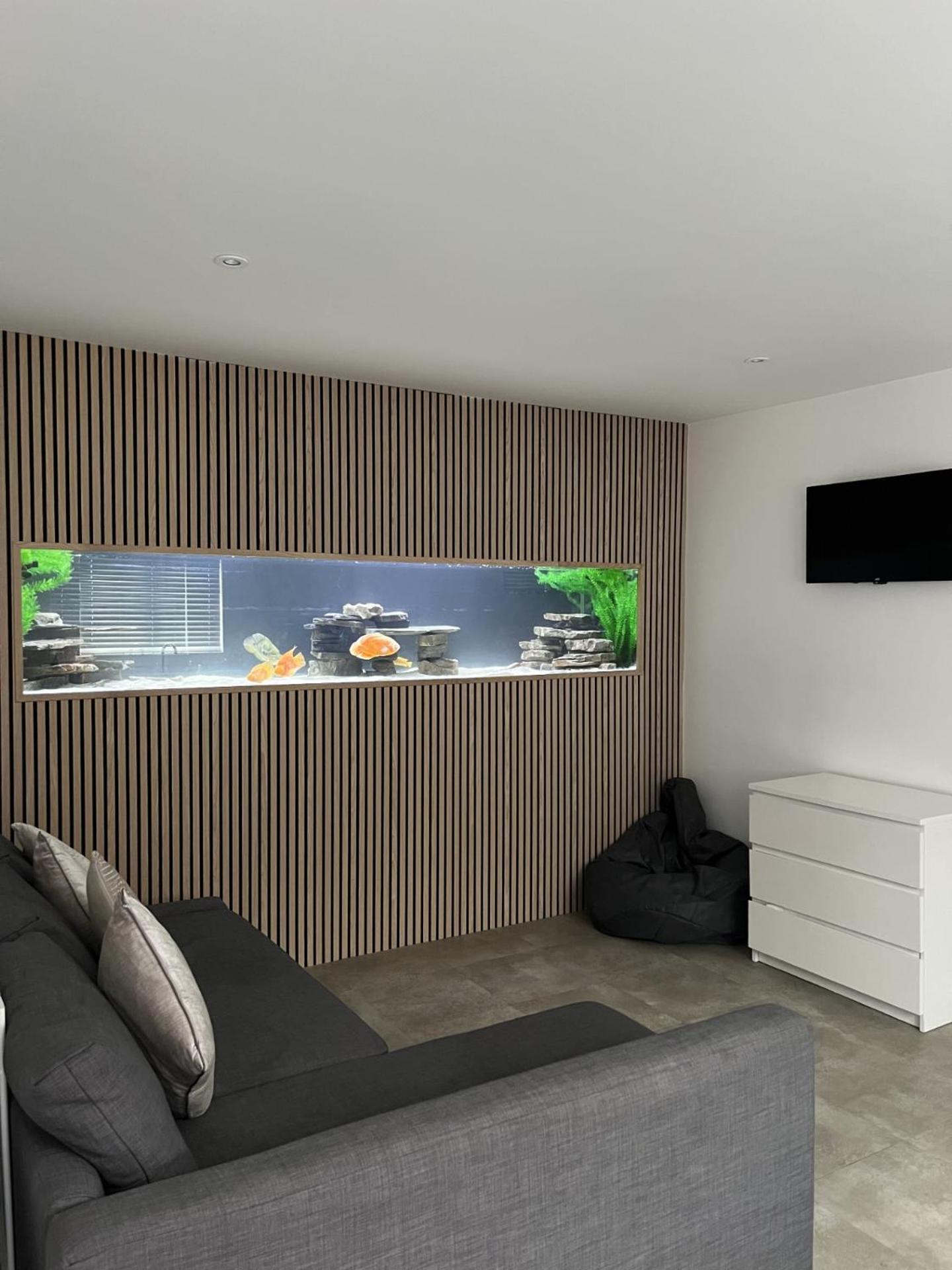 Terfyn Hall Aquarium Apartment 1 プレタティン エクステリア 写真